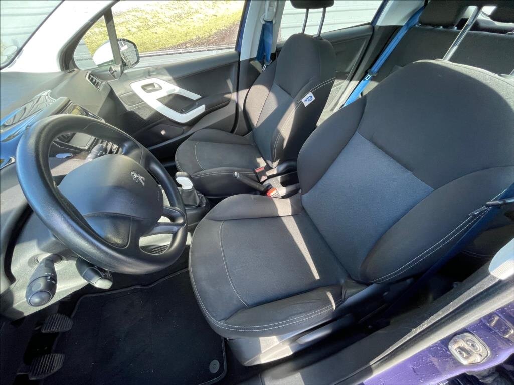 Peugeot 208 Hatchback 999,0 50 kw