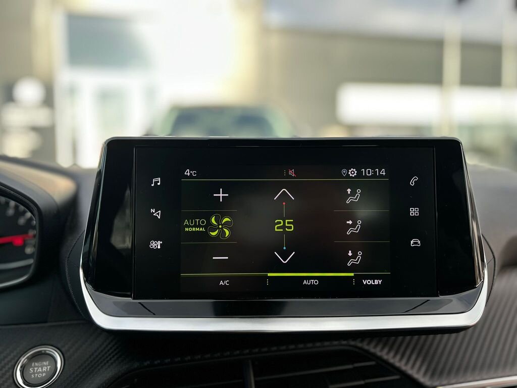 Peugeot 2008 SUV 1,2 l 74 kw