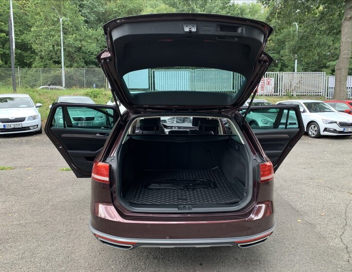 Volkswagen Passat Kombi 2,0 l 140 kw