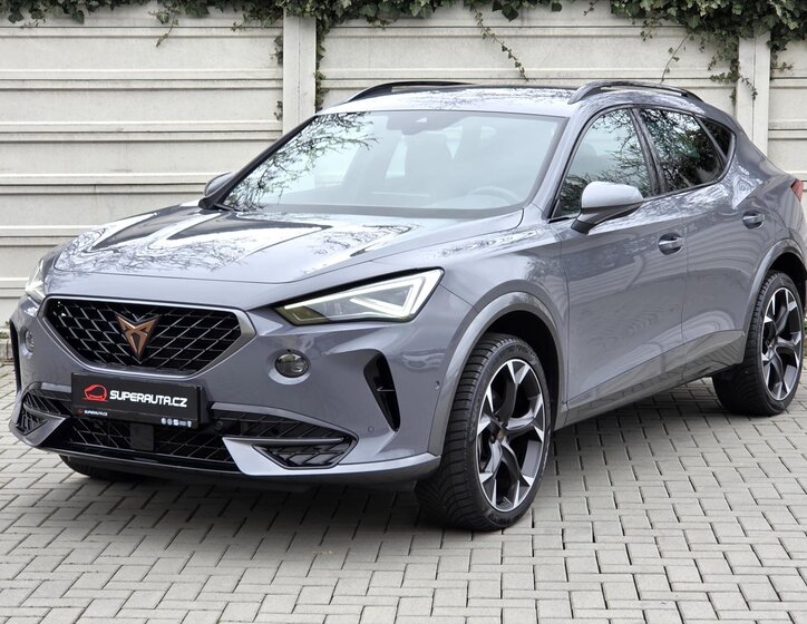 Cupra Formentor SUV / Terénní 2,0 l 140 kw