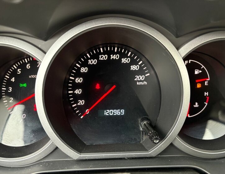 Suzuki Grand Vitara 9