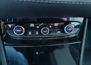 Opel Grandland X SUV / Terénní 1,2 l 96 kw