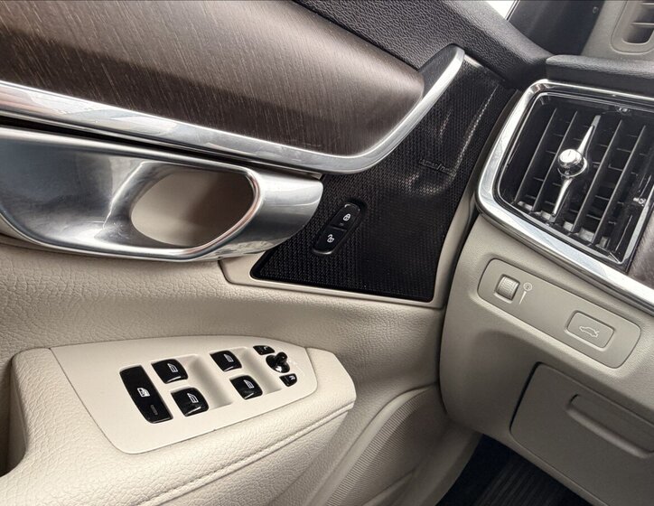 Volvo V90 Kombi 2,0 l 184 kw