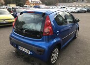 Peugeot 107 Hatchback 998,0 50 kw