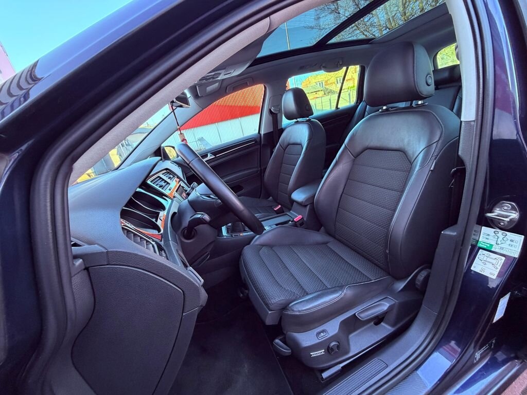 Volkswagen Golf Kombi 2,0 l 110 kw