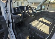 Volkswagen Crafter 9