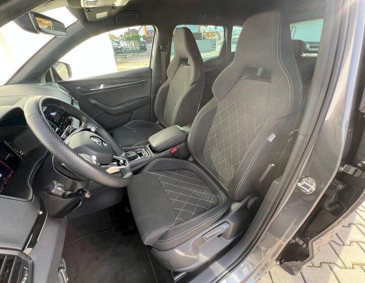 Škoda Karoq SUV 1,5 l 110 kw