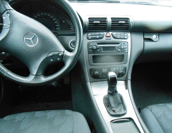 Mercedes-Benz Třídy C Kombi 2,1 l 90 kw
