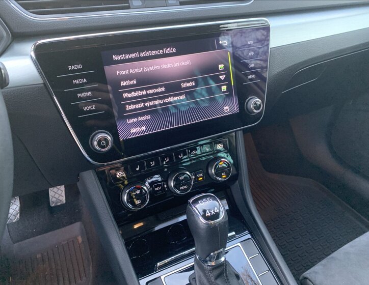 Škoda Superb Kombi 2,0 l 140 kw