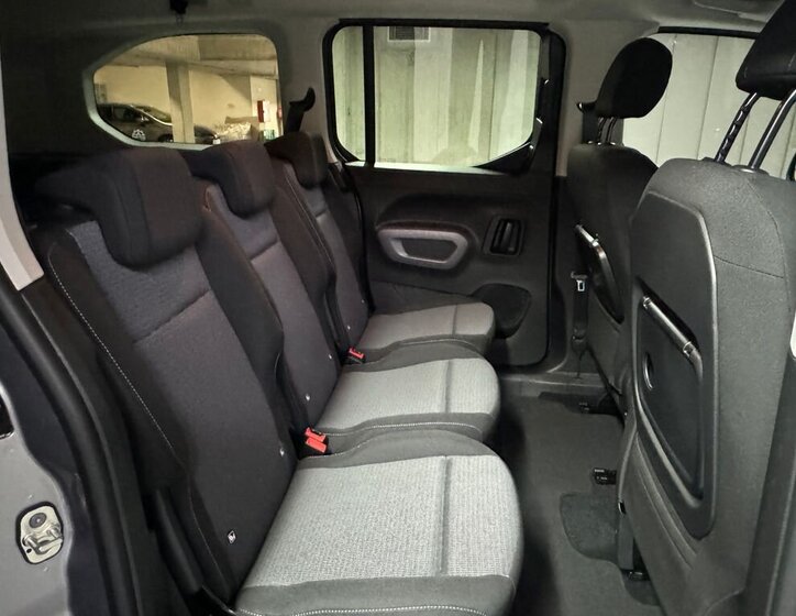 Toyota ProAce City Verso 12
