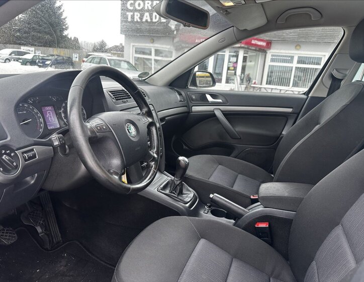 Škoda Octavia Kombi 2,0 l 110 kw