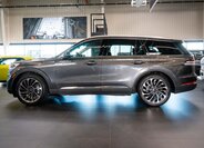 Lincoln Aviator SUV / Terénní 3,0 l 298 kw