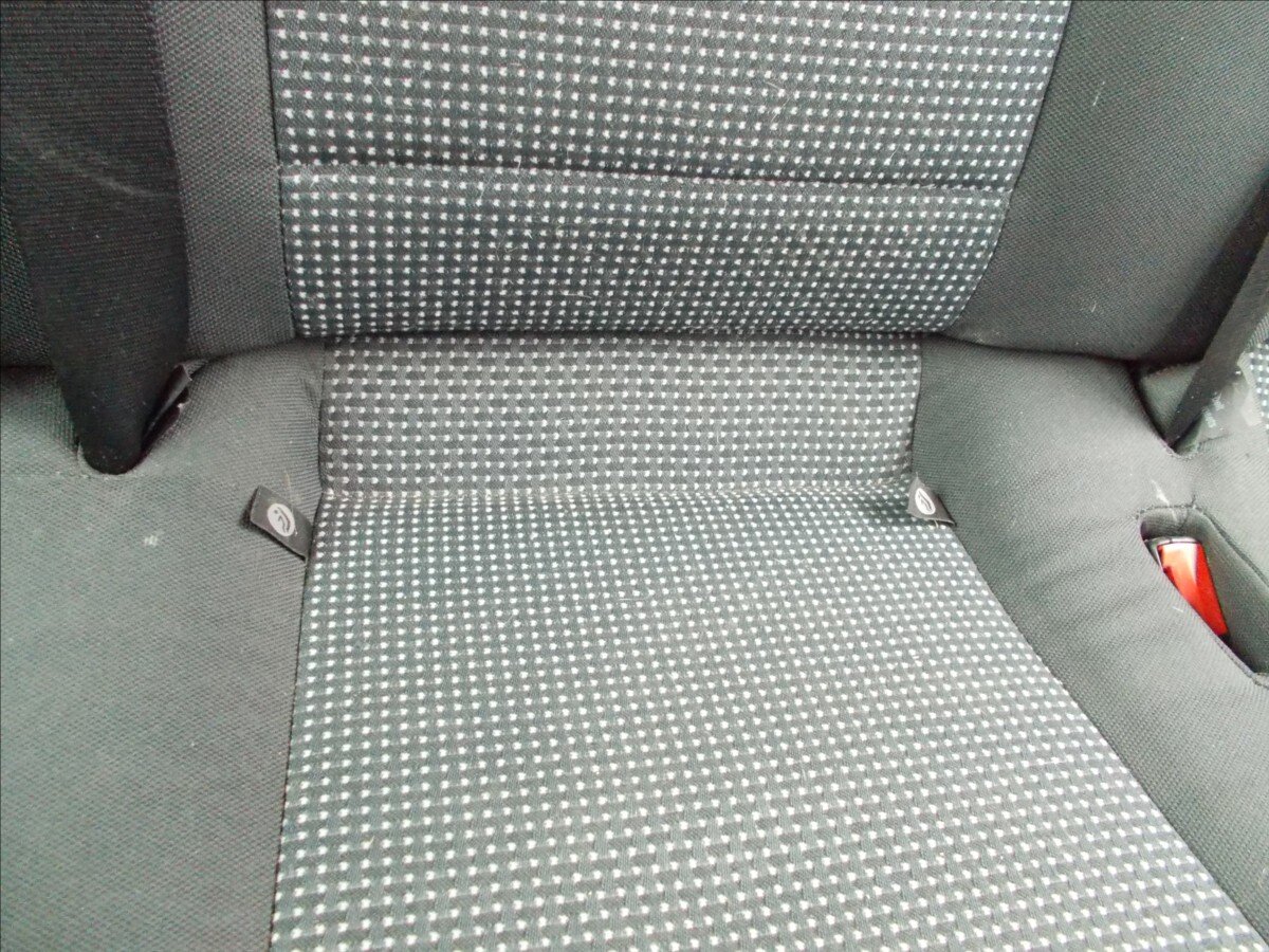 Mercedes-Benz Vito MPV 2,1 l 70 kw