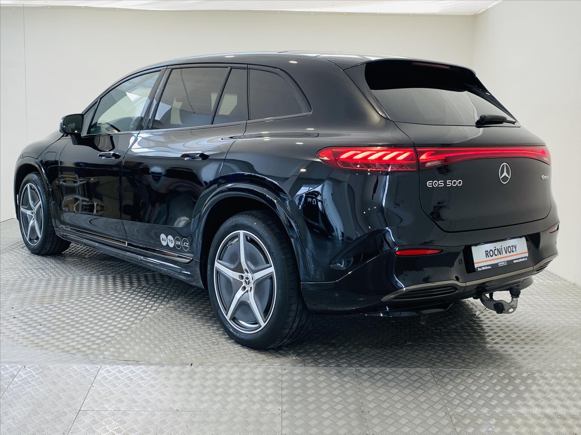 Mercedes-Benz EQS SUV / Terénní 0,0 330 kw