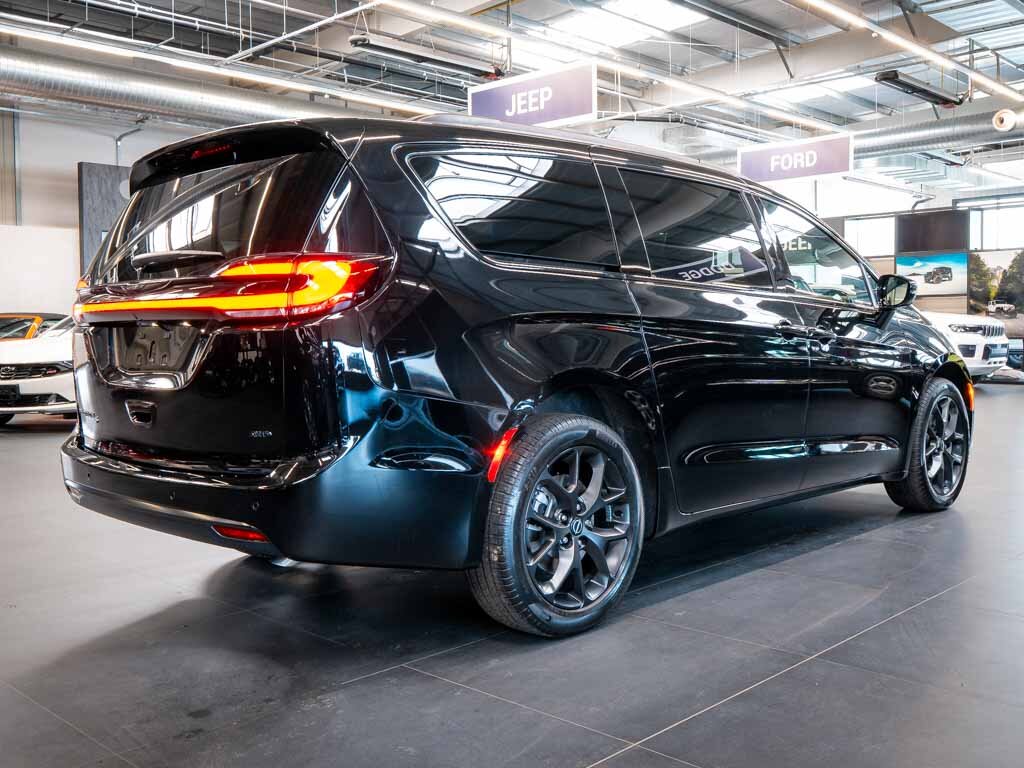 Chrysler Pacifica MPV 3,6 l 221 kw