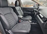 Mitsubishi Outlander 10