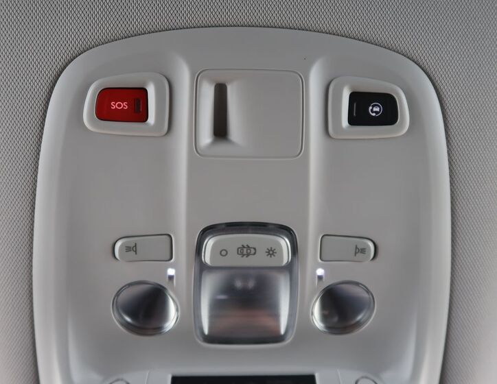 Peugeot Traveller 32