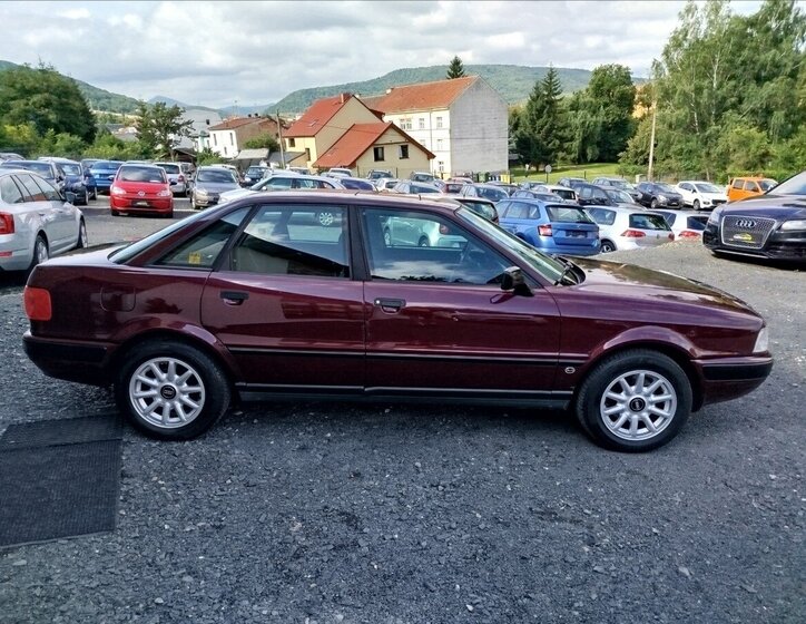 Audi 80 Sedan / Limuzína 2,0 l 66 kw