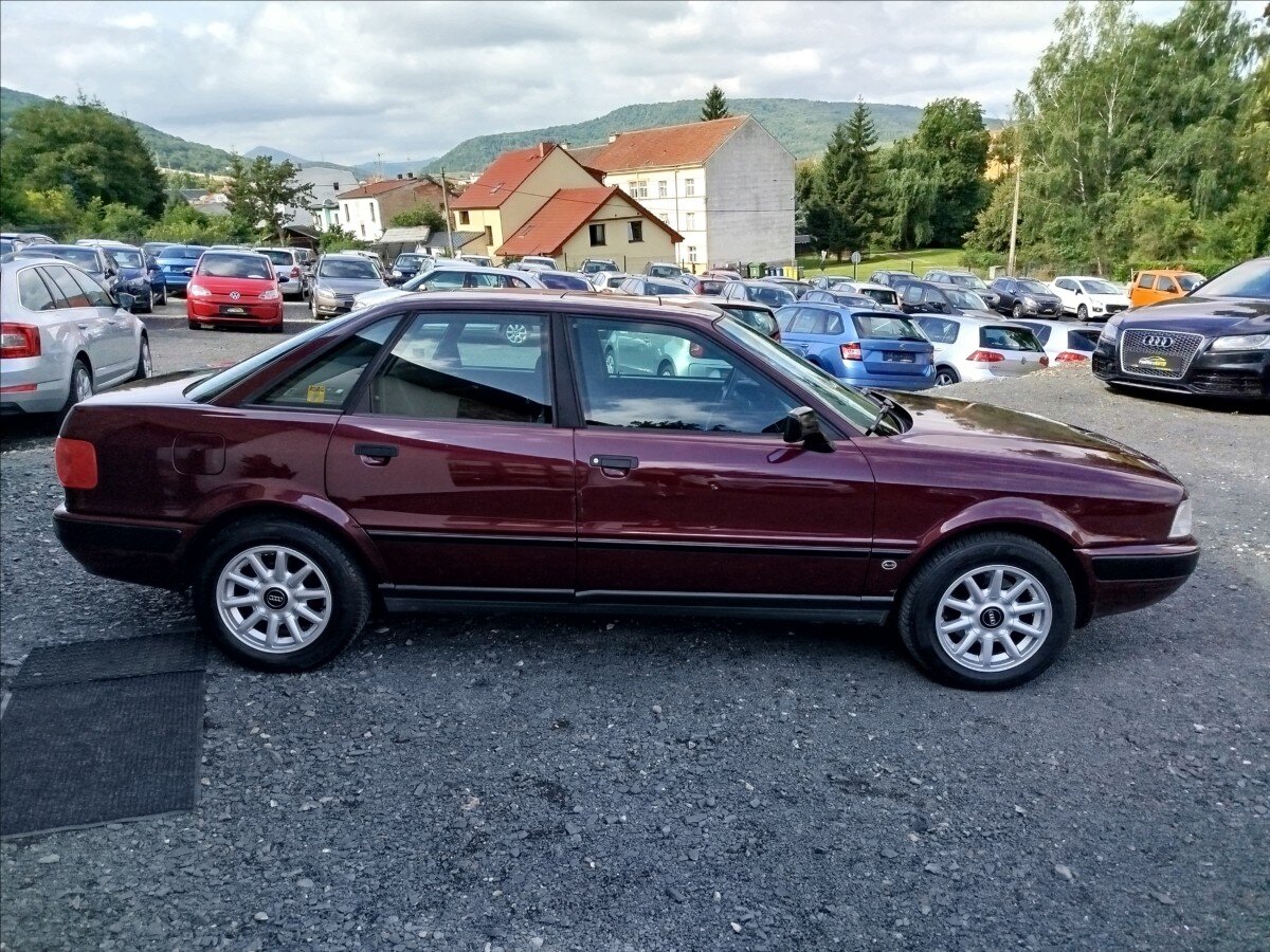 Audi 80 Sedan / Limuzína 2,0 l 66 kw