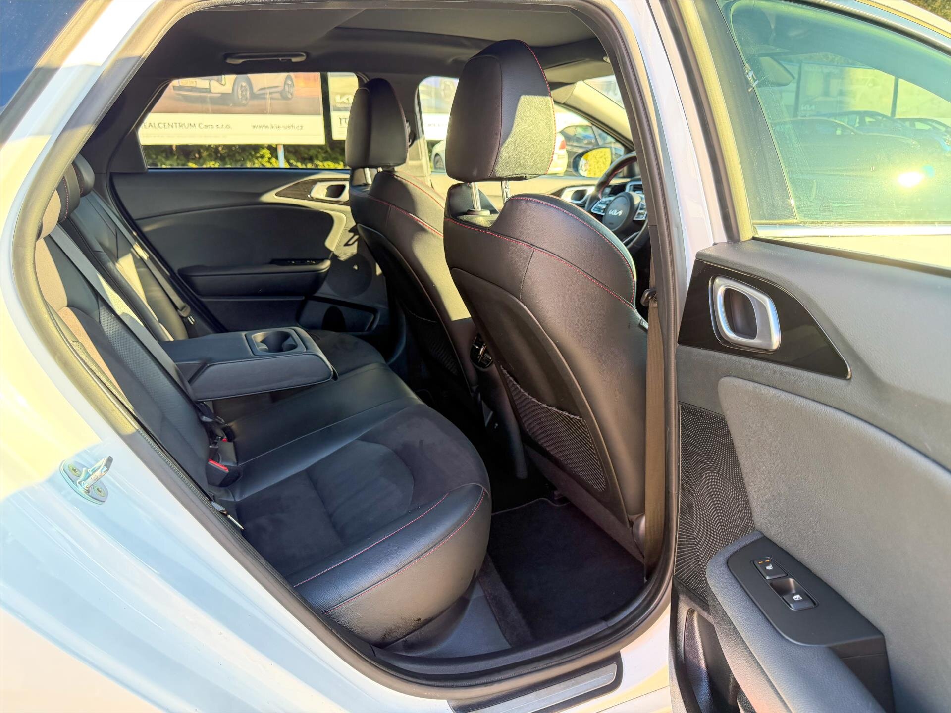 KIA ProCeed Liftback 1,6 l 150 kw