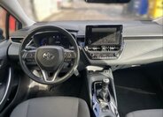 Toyota Corolla Sedan / Limuzína 1,5 l 92 kw