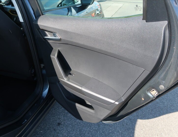 Seat Arona SUV / Terénní 999,0 70 kw