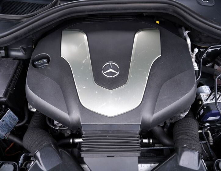 Mercedes-Benz GLS 10