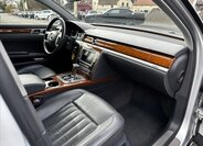 Volkswagen Phaeton Sedan 3,0 l 176 kw