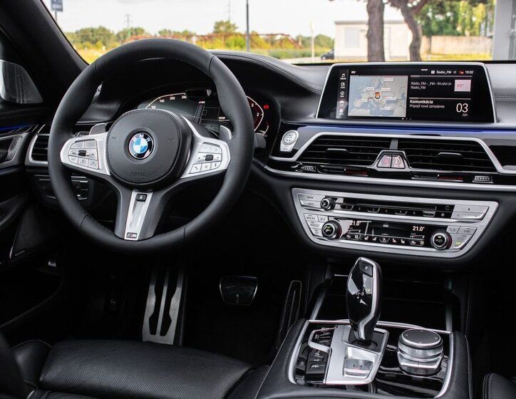 BMW Řada 7 Sedan 3,0 l 294 kw