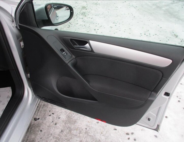 Volkswagen Golf Hatchback 1,4 l 90 kw