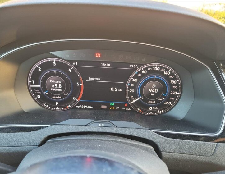 Volkswagen Passat 10