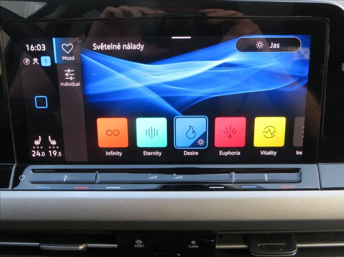 Volkswagen Golf Kombi 1,5 l 96 kw