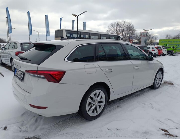 Škoda Octavia Kombi 2,0 l 85 kw