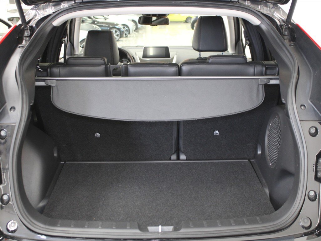 Mitsubishi Eclipse Cross SUV 1,5 l 120 kw