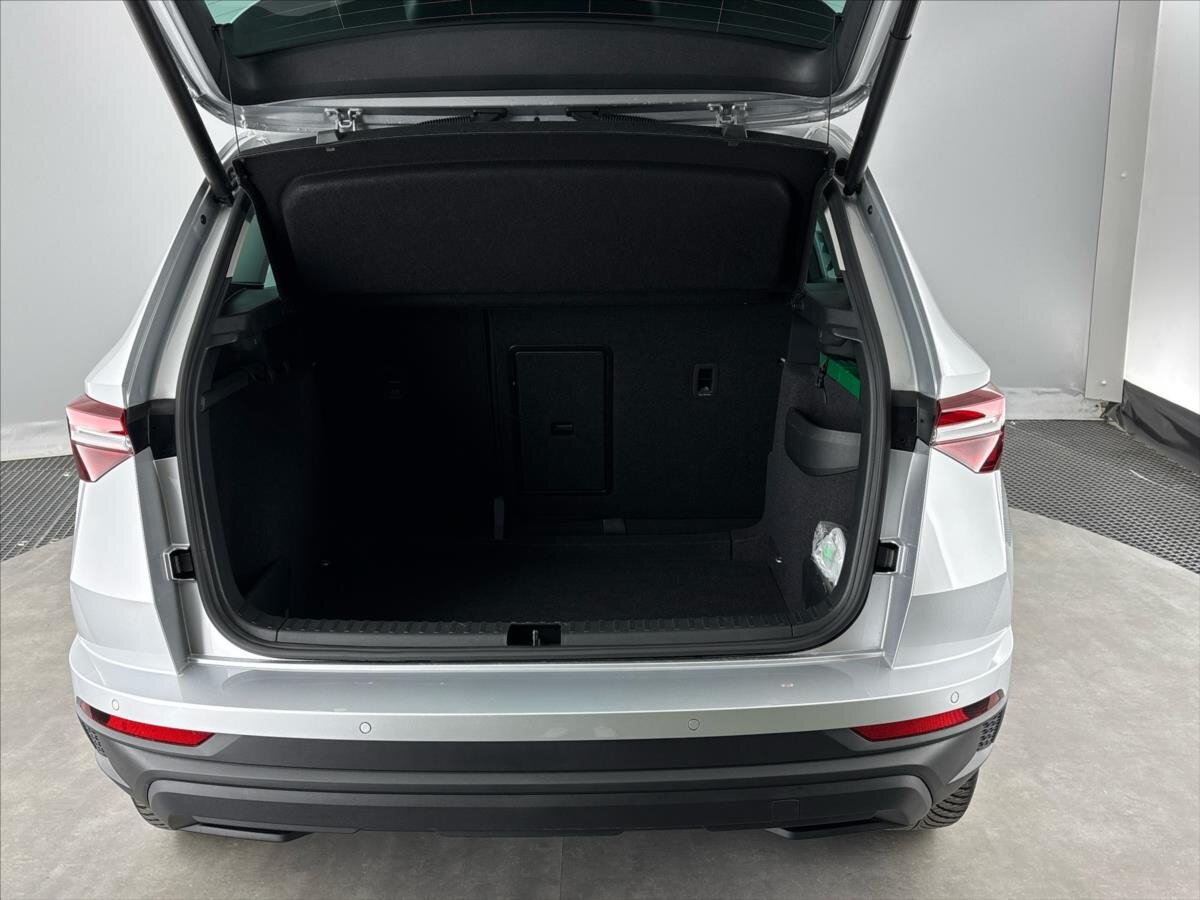 Škoda Karoq SUV / Terénní 1,5 l 110 kw