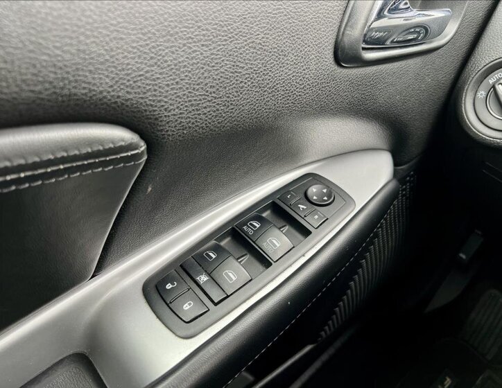 Fiat Freemont SUV / Terénní 2,0 l 103 kw