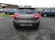 Citroën C4 Aircross 8