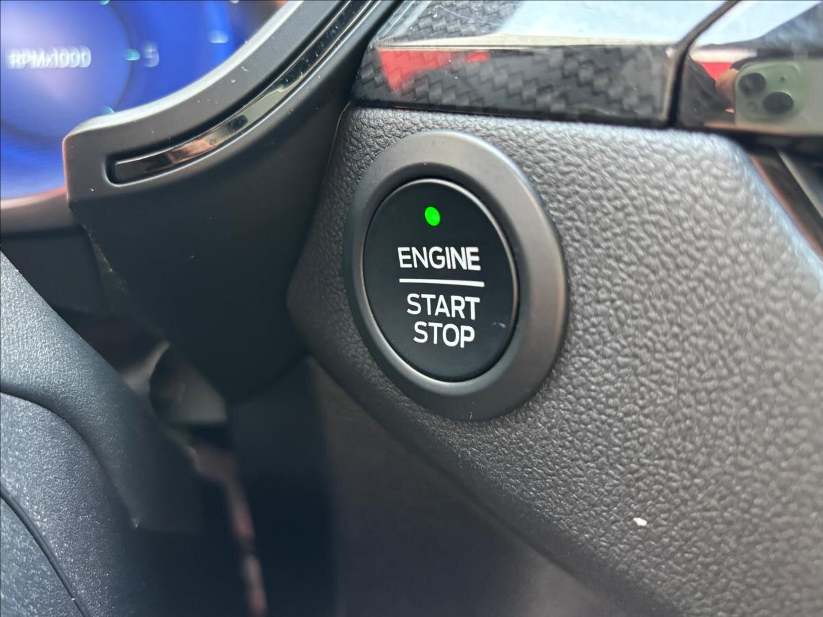 Ford Kuga SUV / Terénní 2,0 l 88 kw