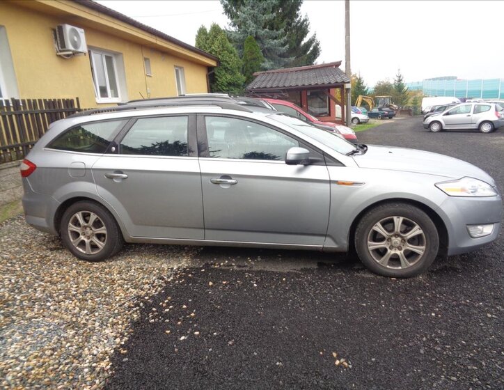 Ford Mondeo Kombi 2,0 l 107 kw