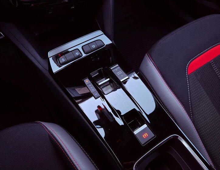 Opel Mokka SUV / Terénní 1,2 l 96 kw