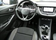 Opel Grandland X SUV / Terénní 1,2 l 96 kw