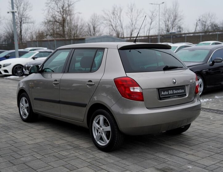 Škoda Fabia Hatchback 1,2 l 44 kw
