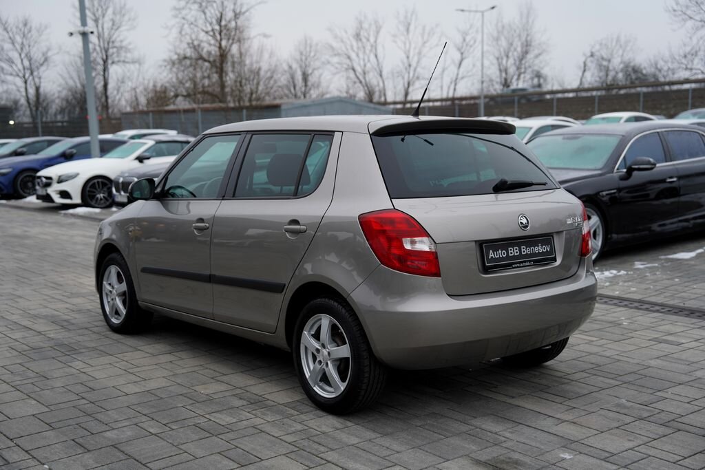Škoda Fabia Hatchback 1,2 l 44 kw