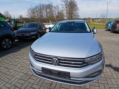 Volkswagen Passat Kombi 2,0 l 110 kw