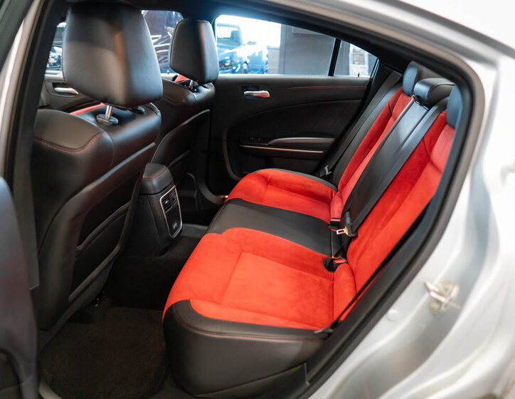 Dodge Charger Sedan 6,4 l 362 kw