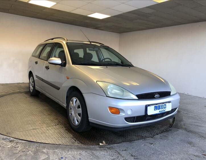 Ford Focus 1