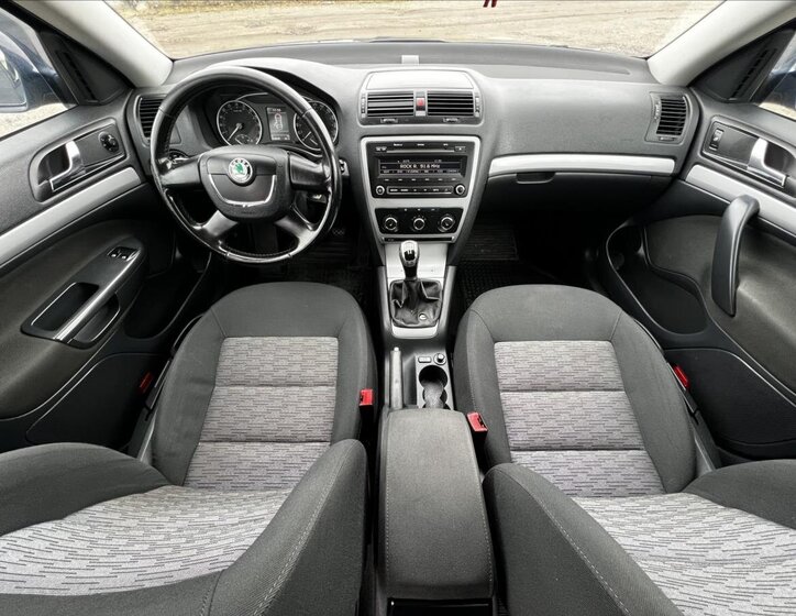 Škoda Octavia Kombi 1,6 l 77 kw