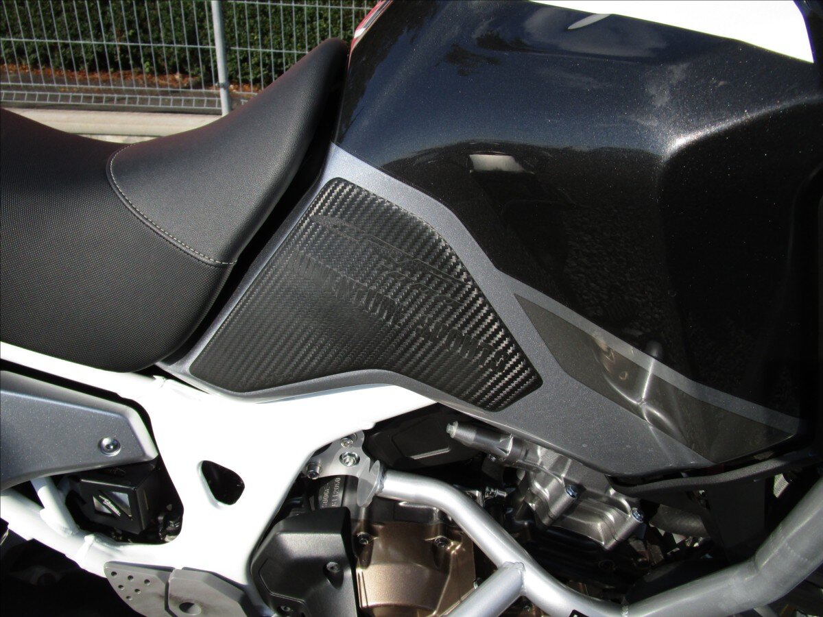 Honda Ostatní Ostatní 998,0 70 kw