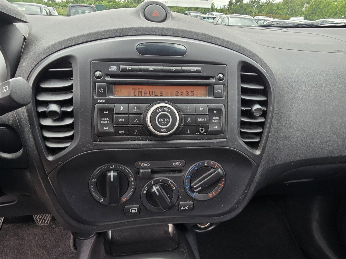 Nissan Juke CUV / Crossover 1,6 l 86 kw