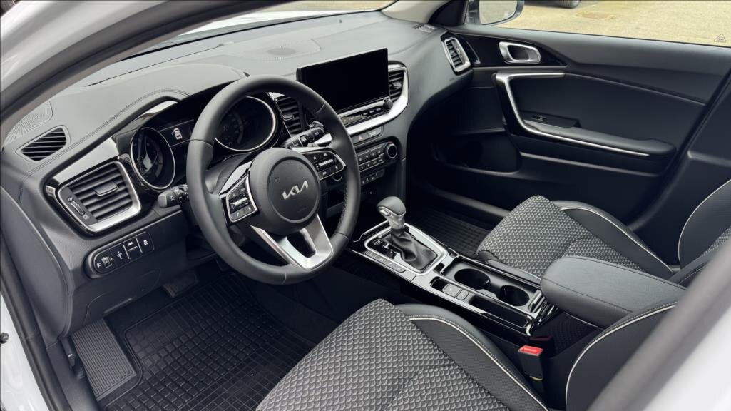 KIA XCeed SUV / Terénní 1,6 l 110 kw